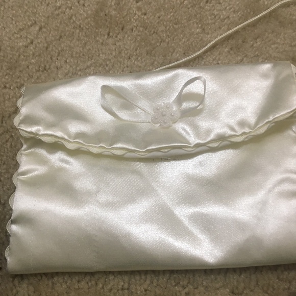 Lot of 4 Clutch Purses Shoulder Strap Crossbody Clam Shell Clasp Closure Black - Picture 4 of 8